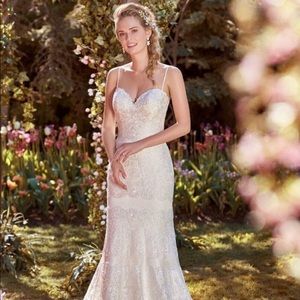 Karla by Rebecca Ingram, Ivory, Size fits 6!